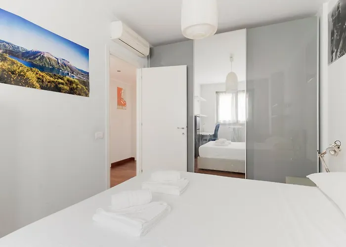 Apartman Guesthost - Stylish Viale Toscana *