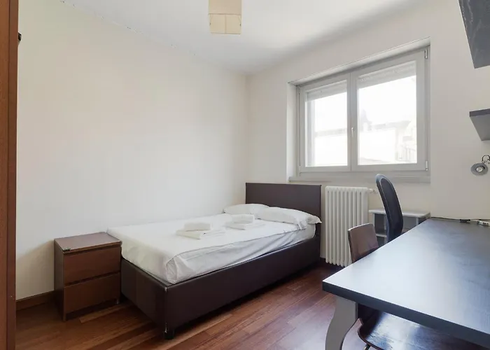 Guesthost - Stylish Viale Toscana Apartman Milánó