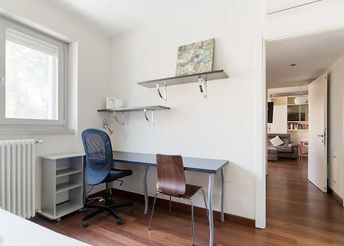 Guesthost - Stylish Viale Toscana