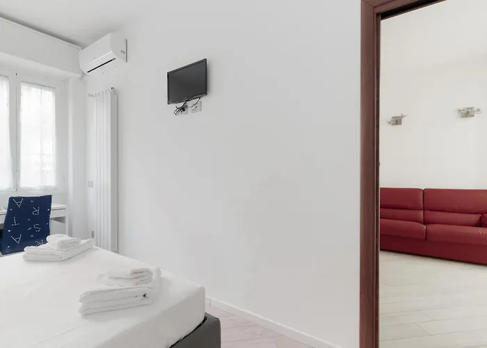 Guesthost - Bright Near Mm2 Lambrate * Milano