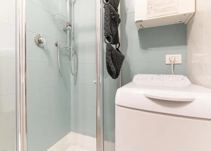 Guesthost - Step Into - Tortona District Milaan