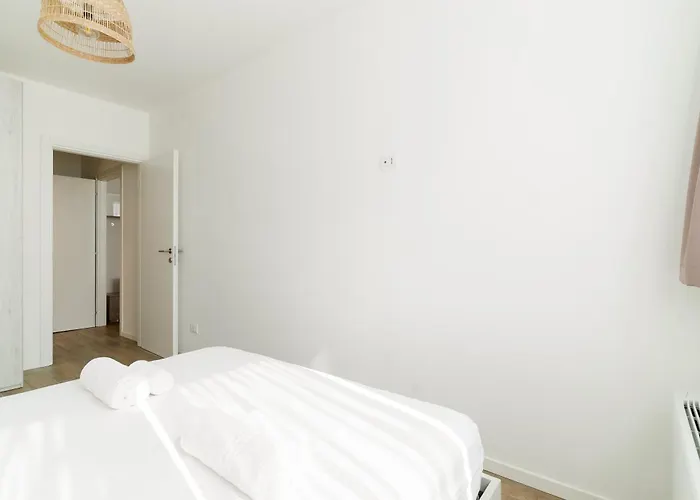 Апартаменты Guesthost - Comfy