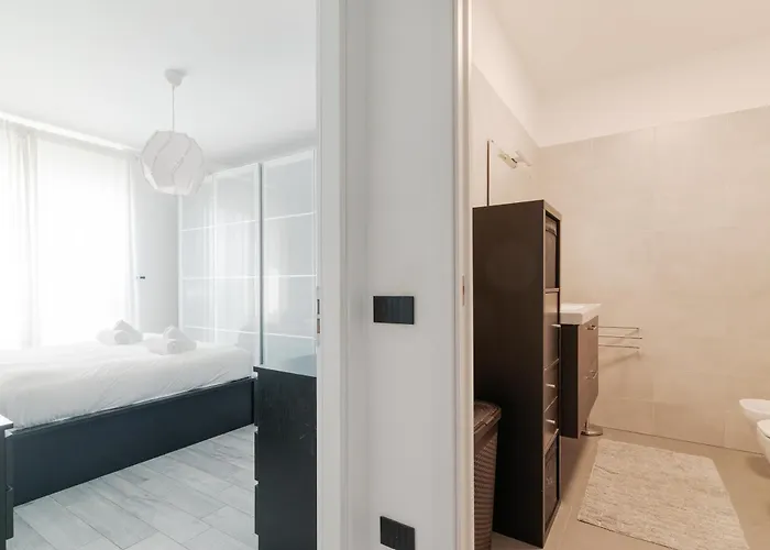 Guesthost - Bonola M1 Balcony Апартаменты Милан