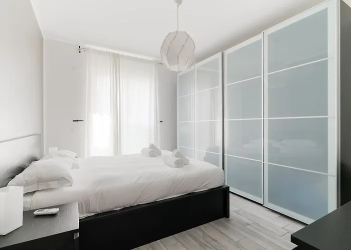 Guesthost - Bonola M1 Balcony Апартаменты *