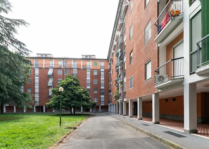 Guesthost - Piazza Abbiategrasso Chiesa Rossa Apartament Mediolan