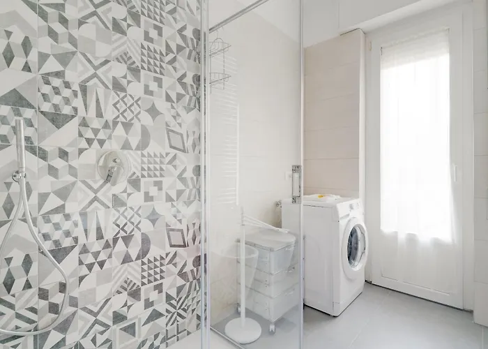 Guesthost - Piazza Abbiategrasso Chiesa Rossa *