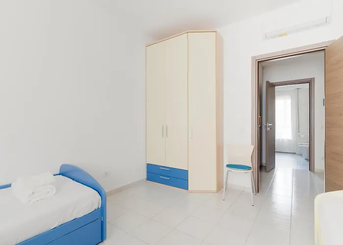 Guesthost - Piazza Abbiategrasso Chiesa Rossa *