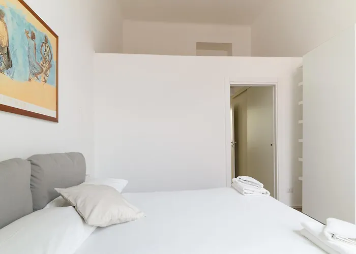 Апартаменты Guesthost Cosy Milano- Sempione & Gerusalemme Милан