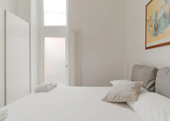 Апартаменты Guesthost Cosy Milano- Sempione & Gerusalemme *