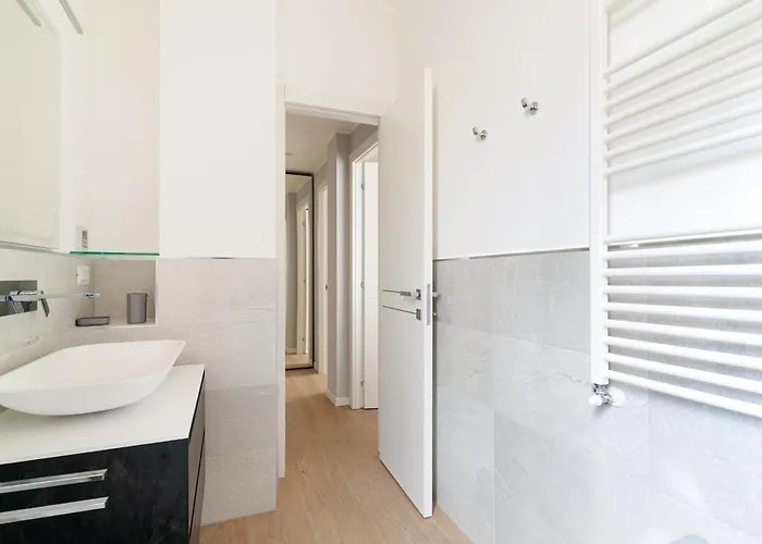 Apartman Guesthost - Cozy & Bright