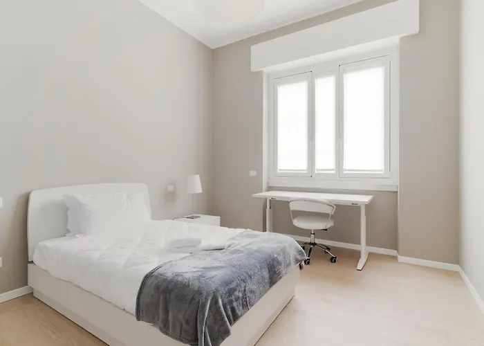 Guesthost - Cozy & Bright Apartman