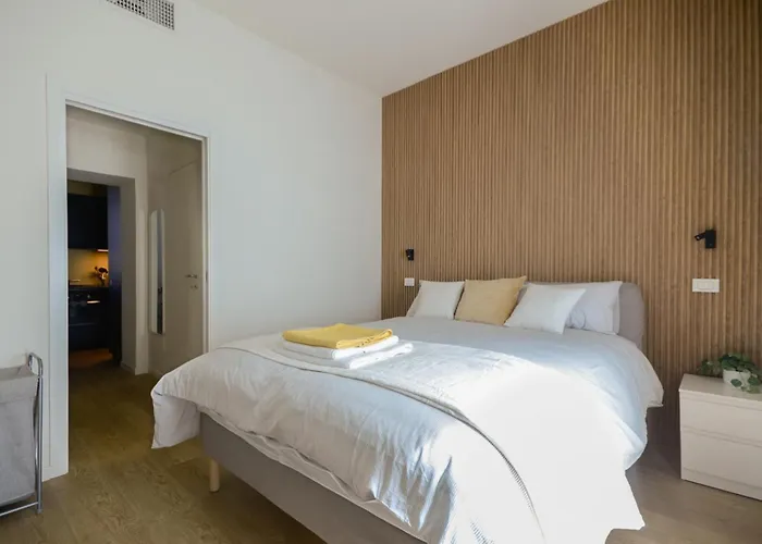 Guesthost - Cozy Flat X4 In Mm3 Porta Romana! * Milano