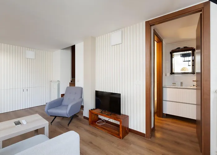 Guesthost - M5 Istria & Marche Roomy Lofted