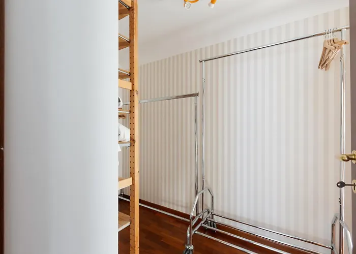 Appartamento Guesthost - M5 Istria & Marche Roomy Lofted