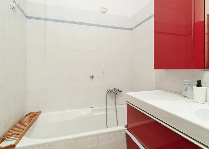 Guesthost - Welcoming Ground-floor With Loft * Milano