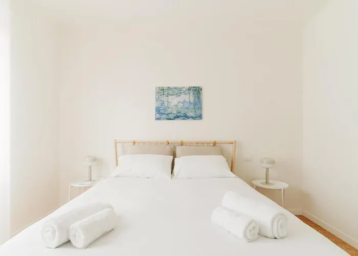 Guesthost - Citta Studi With Balcony Apartmán *