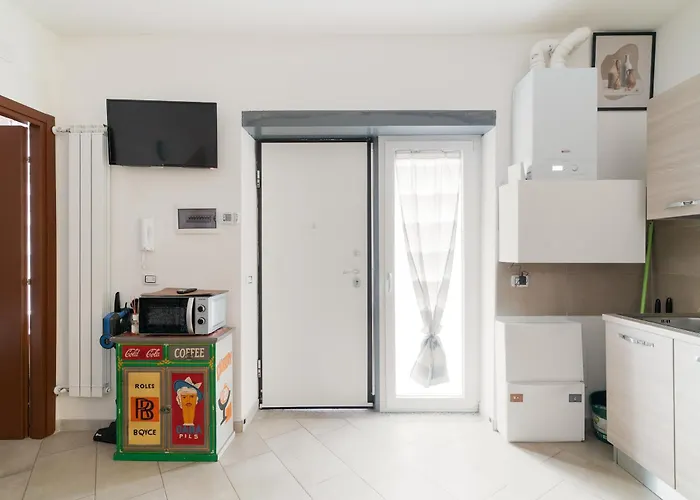 Cozy Ground-floor In Affori