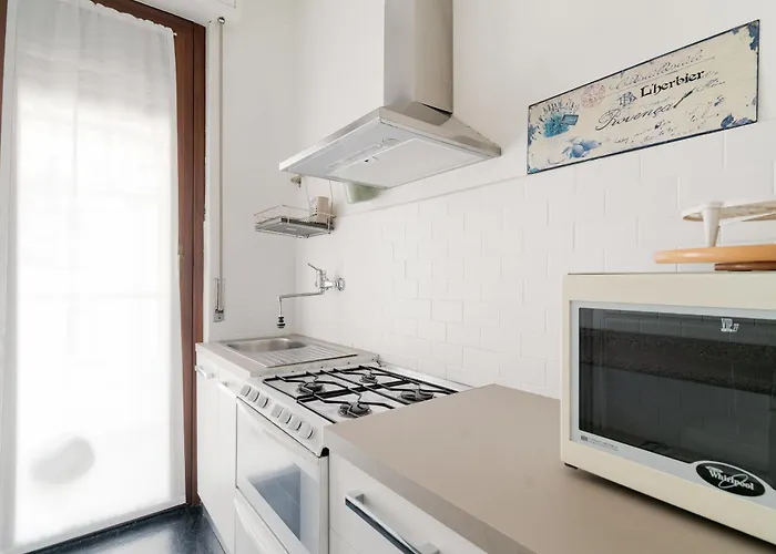 Daire Guesthost - M4 California Bright Milano