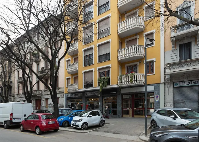 Guesthost - M1 Lima Roomy With Balconies Apartmán