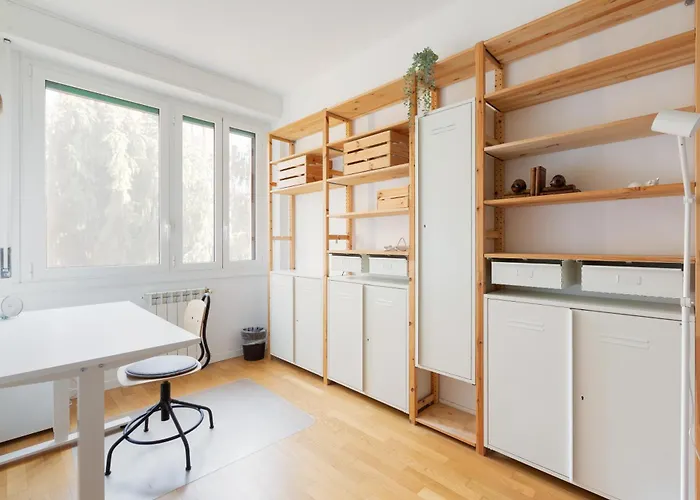 Guesthost - Bright And Modern * Milano