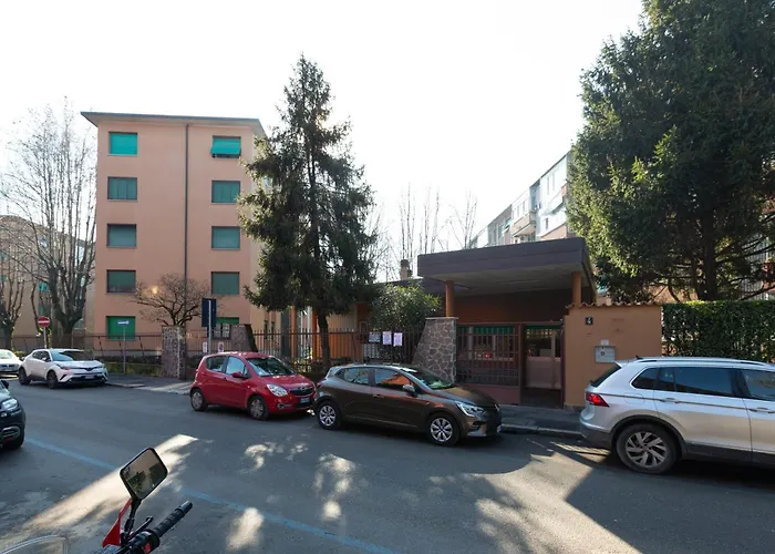 Guesthost - Bright And Modern Milán