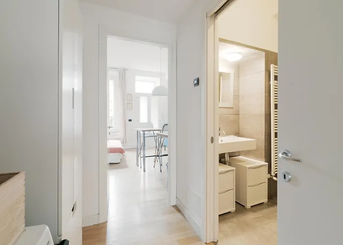 Guesthost - Cosy Comfy Milano- Sempione & Gerusalemme شقة