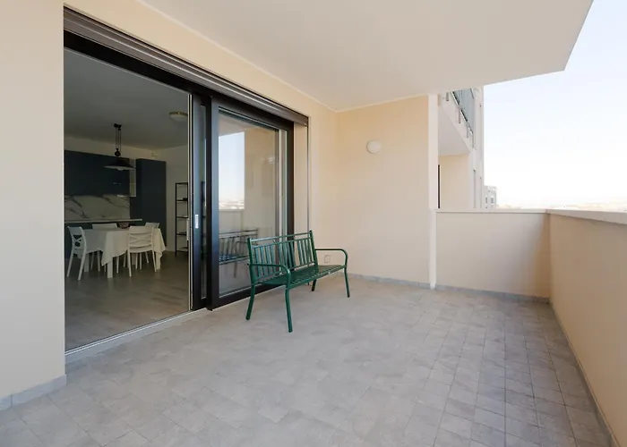 Guesthost - Milano-affori Balcony Daire