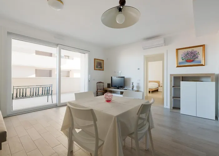 Guesthost - Milano-affori Balcony * Milano