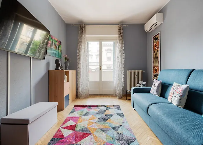 Guesthost - Unimi & Politecnico Roomy With Balcony Appartamento