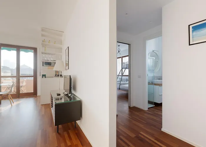 Guesthost - Modern With Balcony Near Niguarda Hospital Lägenhet Milano