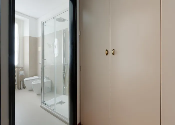 Guesthost - Sant'ambrogio & Duomo Elegant Appartement *