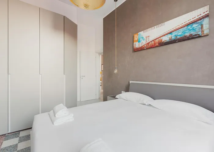 Guesthost - M4 Argonne Cosy Mediolan