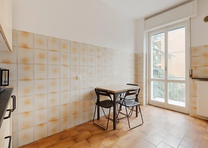Appartement Guesthost - Charming Navigli! Functional Milaan