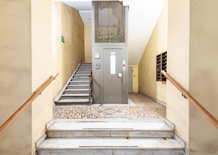 아파트 Guesthost - Brera Escape! Exclusive Roomy Flat 밀라노