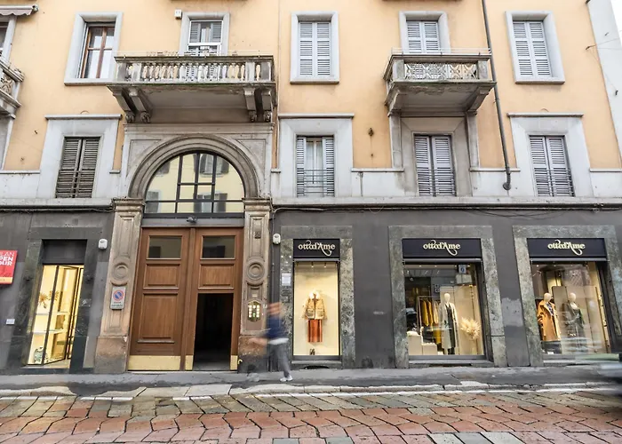 Guesthost - Brera Escape! Exclusive Roomy Flat *