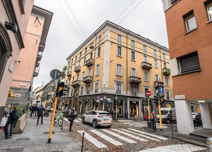 Guesthost - Brera Escape! Exclusive Roomy Flat