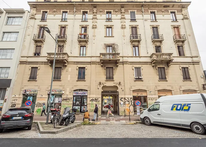 Apartamento Guesthost - Bright Apt- Piazzale Loreto *