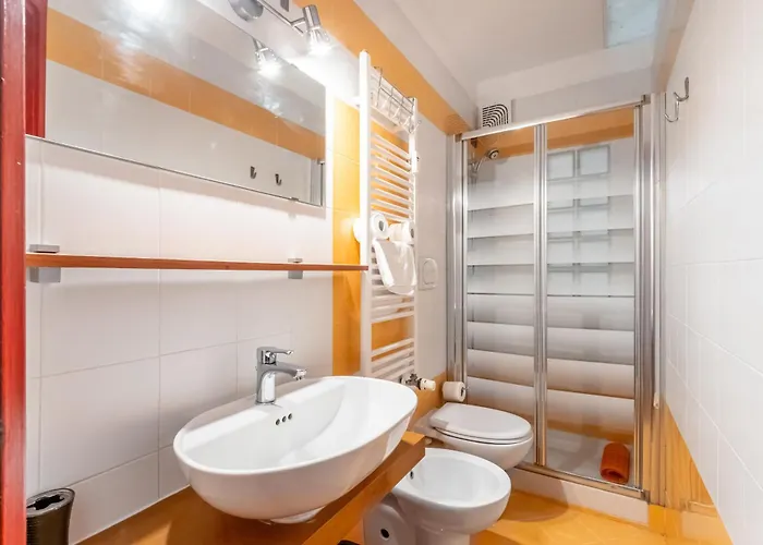 Guesthost - Brenta M3 Duplex Apartment *