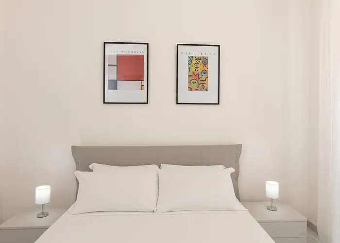 Design And Fashion - New Bright