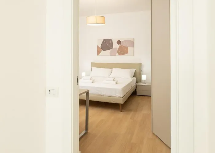 Design And Fashion - New Bright * Milán