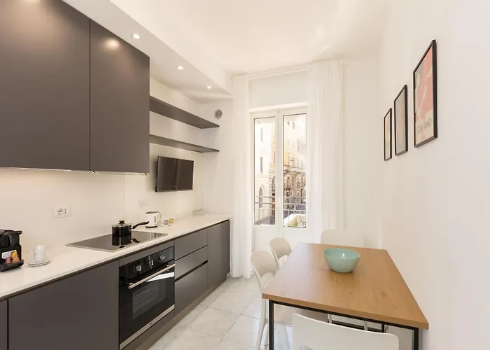 Design And Fashion - New Bright Milán