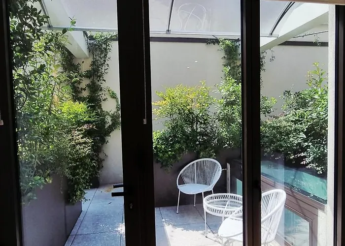 Vytalea - Trilocale Moderno Con Patio E Doppi Servizi, Vicino M4 - Modern 2-bedroom With Patio&two Bathrooms, Near Metro M4 Appartamento Milano