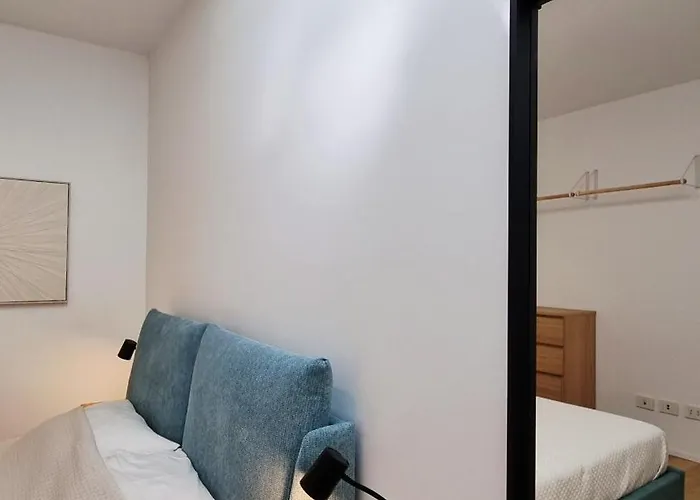 Vytalea - Trilocale Moderno Con Patio E Doppi Servizi, Vicino M4 - Modern 2-bedroom With Patio&two Bathrooms, Near Metro M4 Appartamento Milano