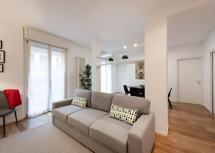Vigoni 3 - Wonderful Penthouse With Terrace - B Apartamento *