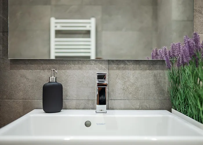 Ceresio 3 Executive Apartment, Smartstay Lägenhet