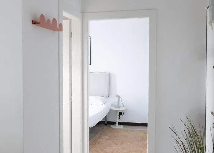 Daire Vivace Bilocale Con Vista Sul Naviglio -mirable Pm Milano