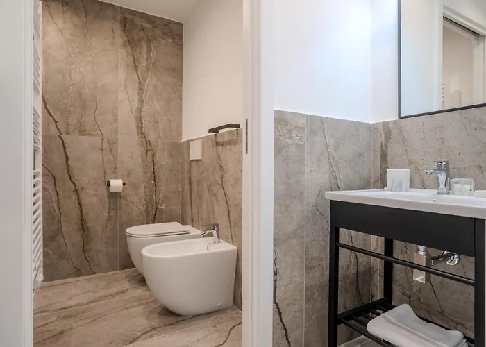 Italianflat - Vandom 1 Duomo Foresteria Lombarda ゲストハウス