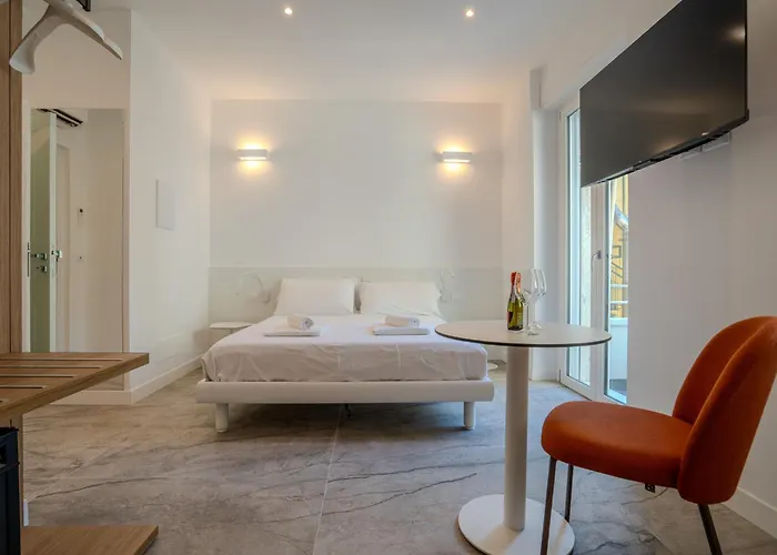 Italianflat - Vandom 1 Duomo Foresteria Lombarda ゲストハウス ミラノ