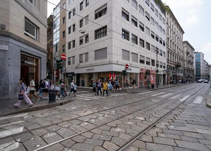 Italianflat - Vandom 1 Duomo Foresteria Lombarda ゲストハウス ミラノ