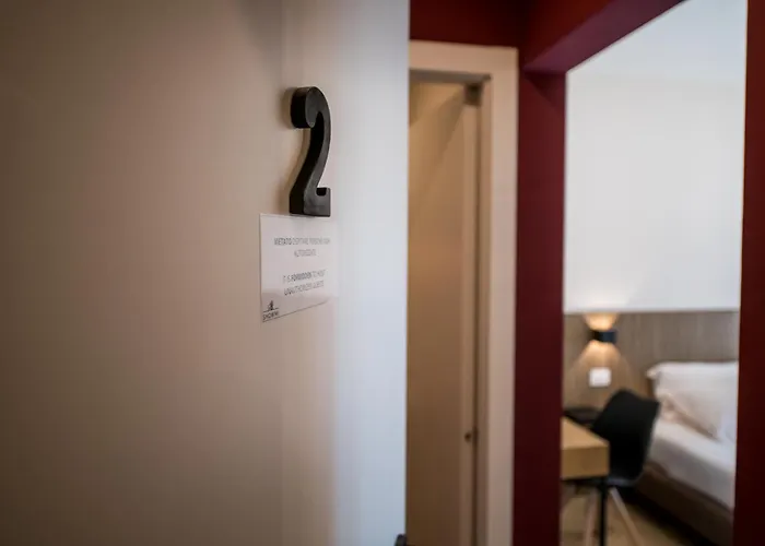 Show Mi - Rho Fiera & San Siro - Free Parking